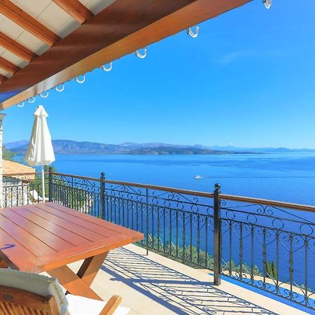 Вилла House On The Rocks Katavolos Экстерьер фото