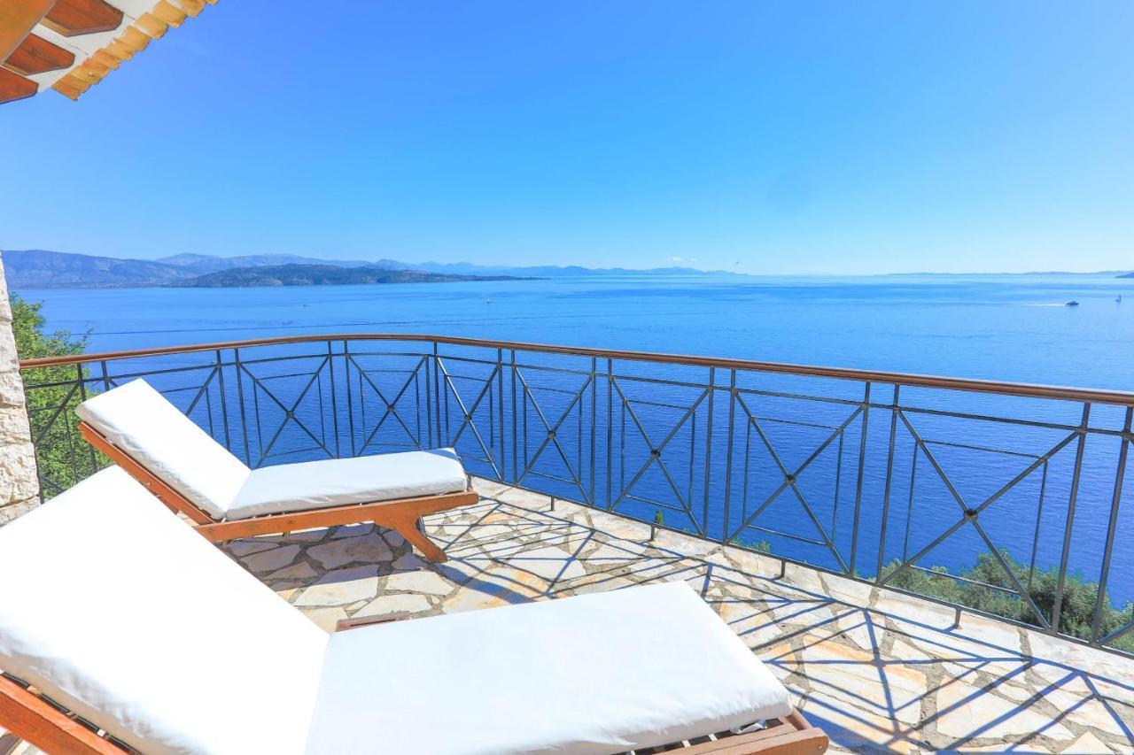 Вилла House On The Rocks Katavolos Экстерьер фото