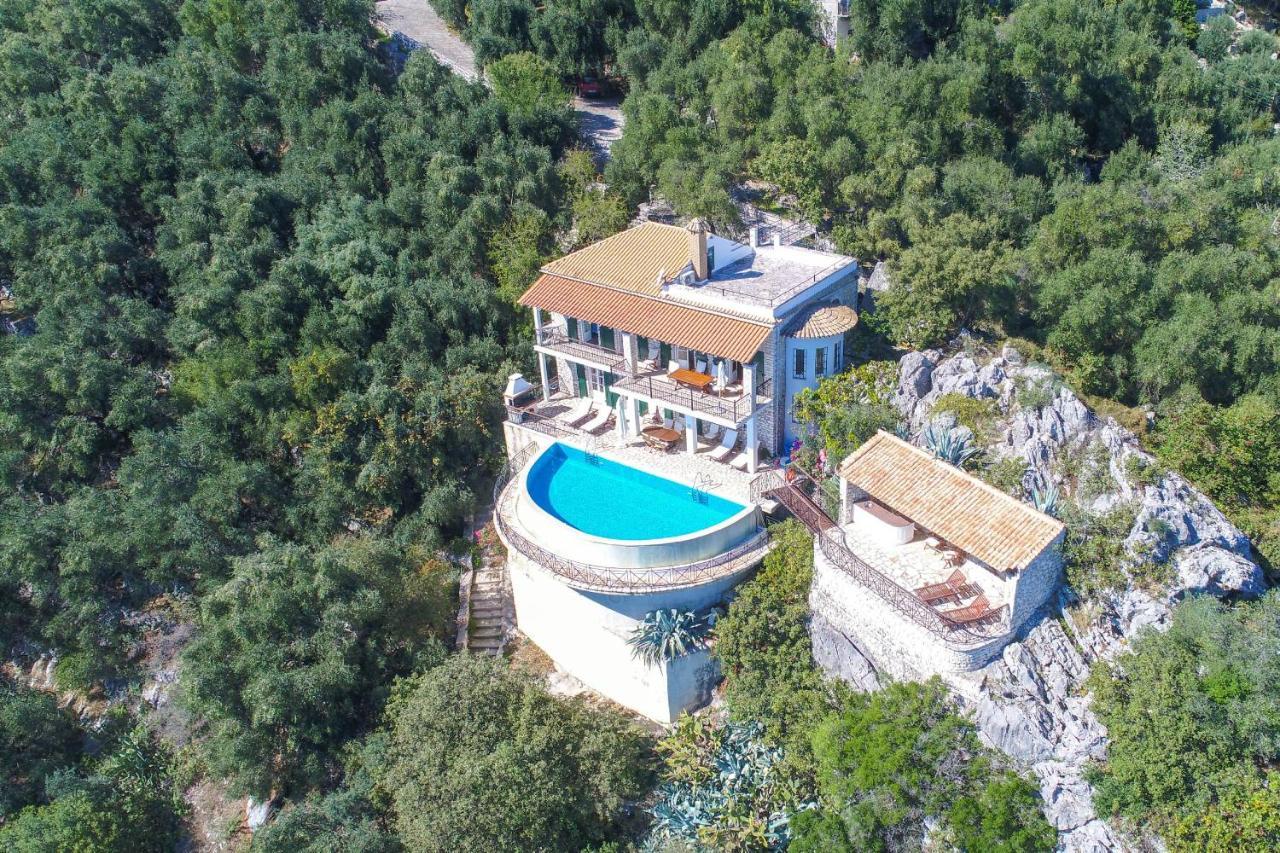 Вилла House On The Rocks Katavolos Экстерьер фото